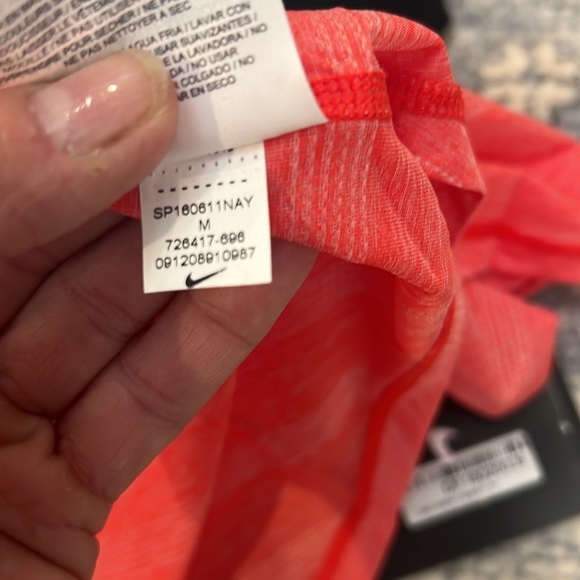 Nike DRI-FIT Pink Asymmetrical Backless Tank Top size medium. NWT! - Picture 11 of 11